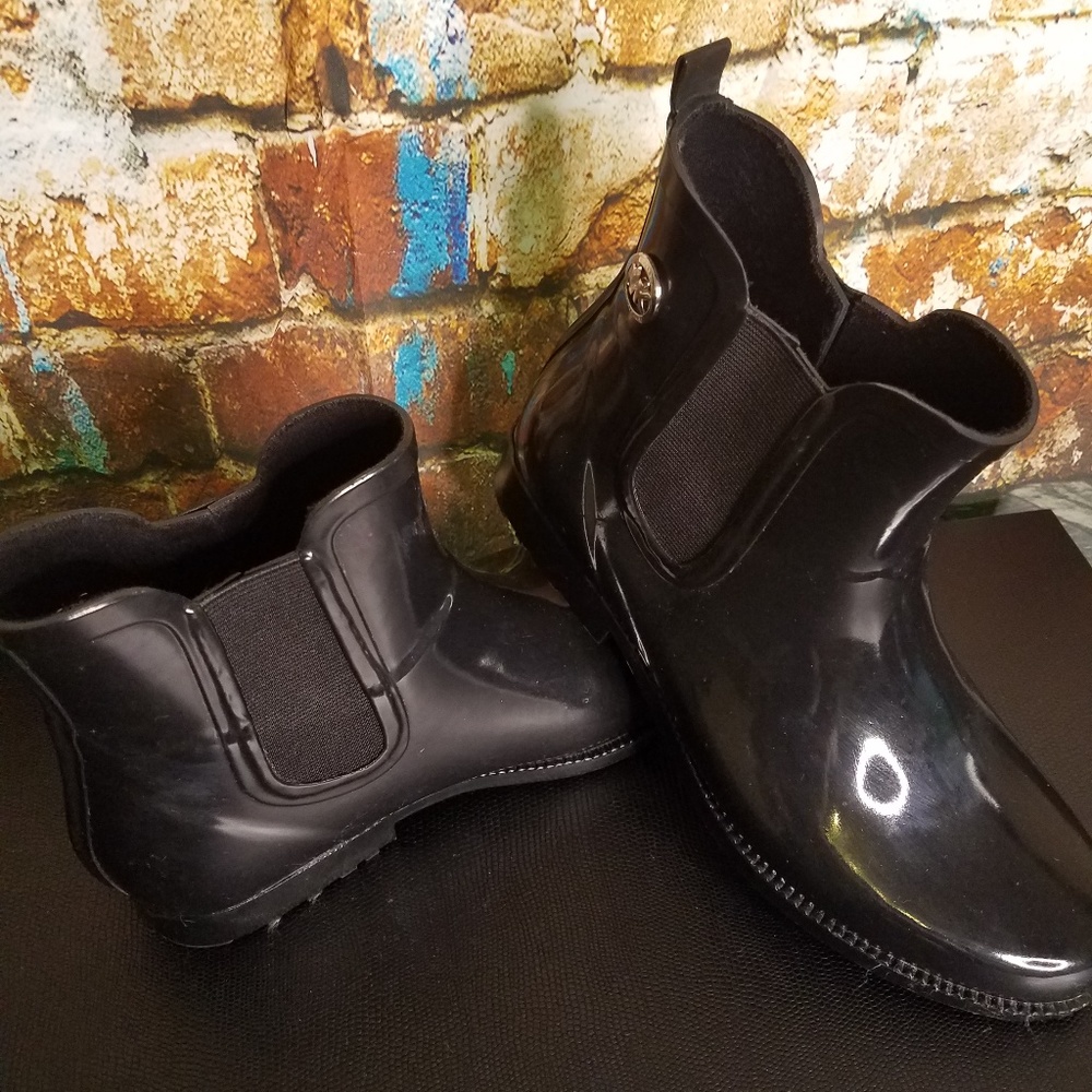 Michael Kors black rain boots